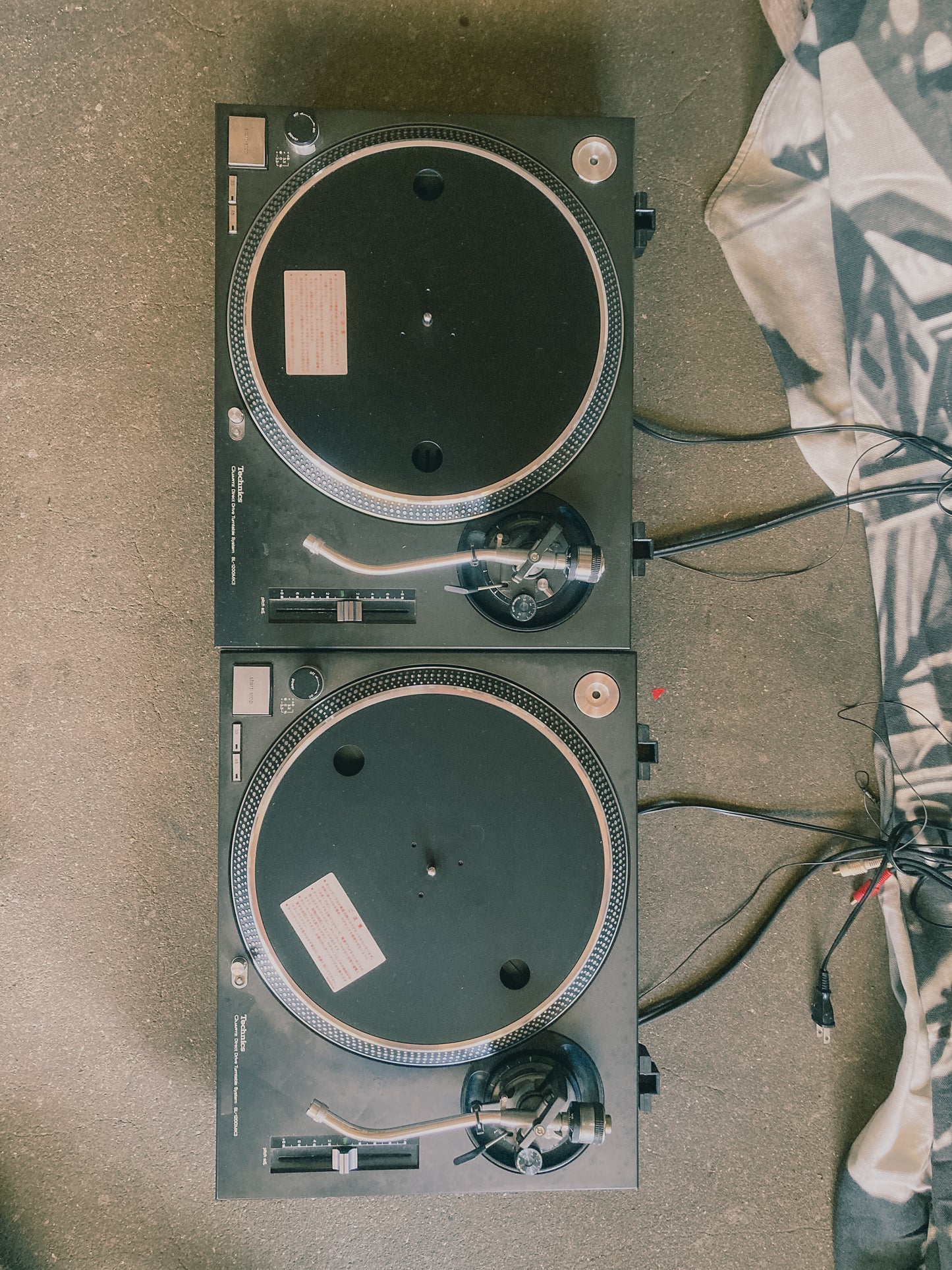 Technics SL-1200MK3 Direct Drive Player System Black Pair