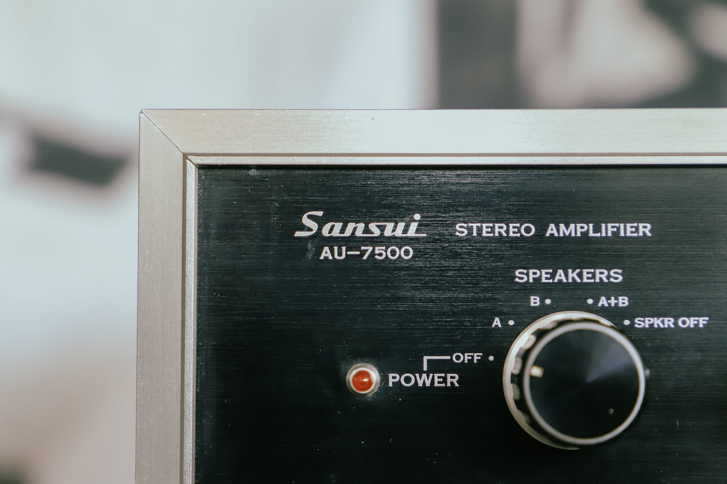 SANSUI AU-7500 Stereo Amplifier