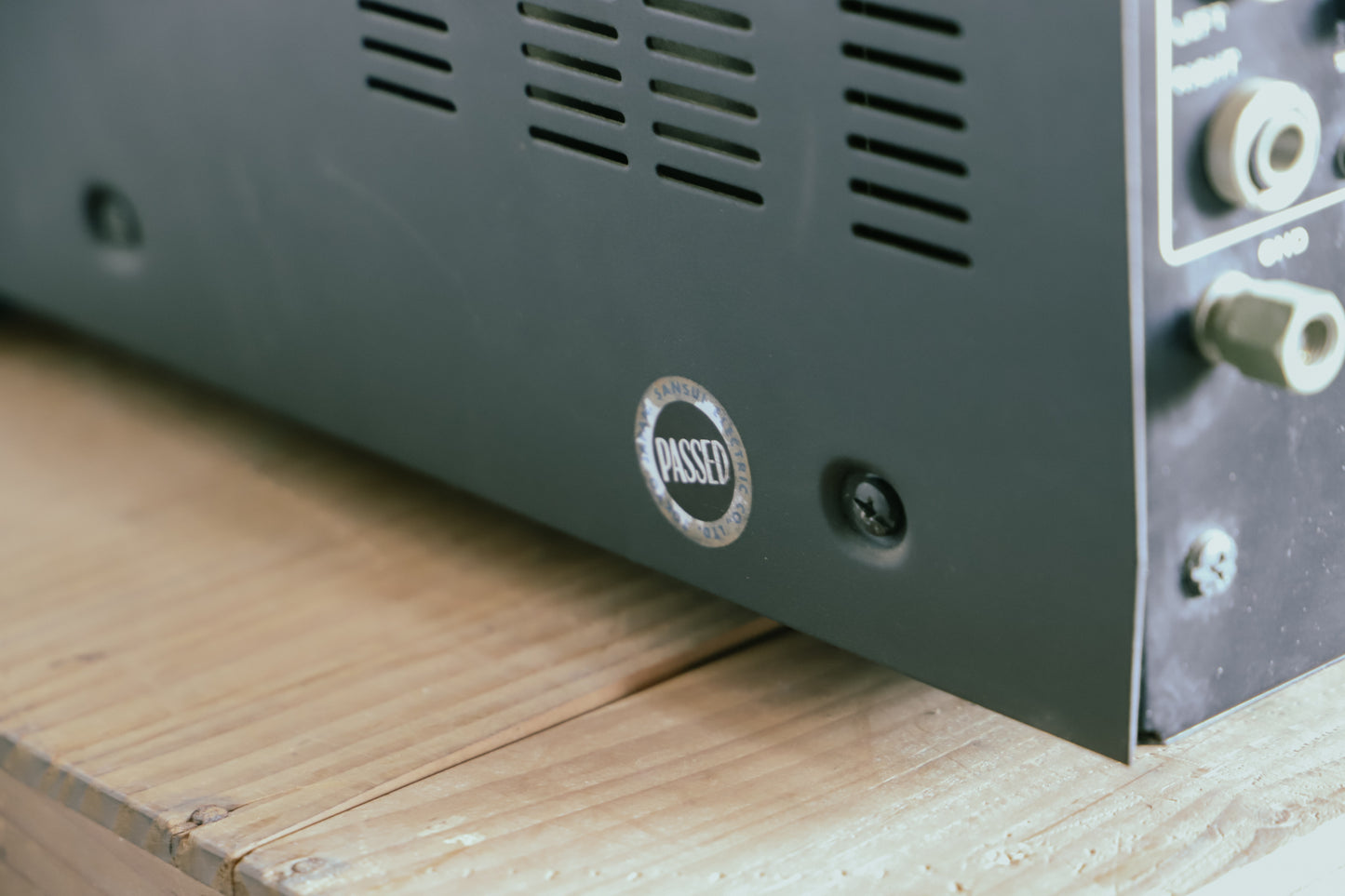 SANSUI AU-7500 Stereo Amplifier