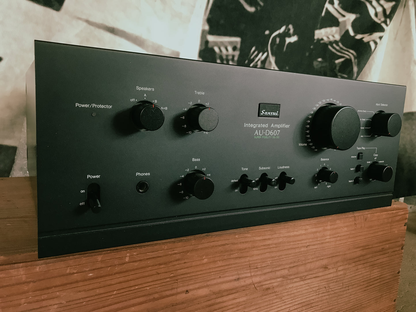 SANSUI AU-D607 Stereo Amplifier