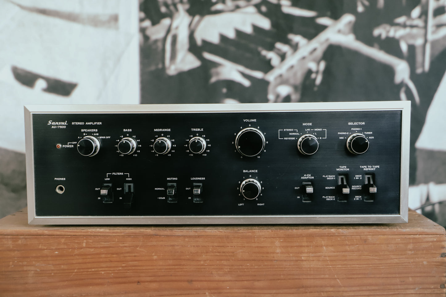 SANSUI AU-7500 Stereo Amplifier